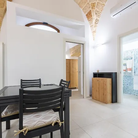 Vico Genova Wifi, Ac, 4 Persone - 10km Gallipoli Holiday home *