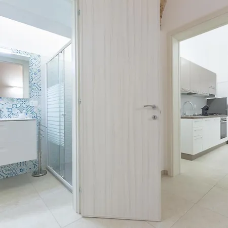 Vico Genova Wifi, Ac, 4 Persone - 10km Gallipoli * Neviano
