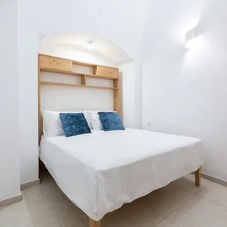 Vico Genova Wifi, Ac, 4 Persone - 10km Gallipoli * Neviano