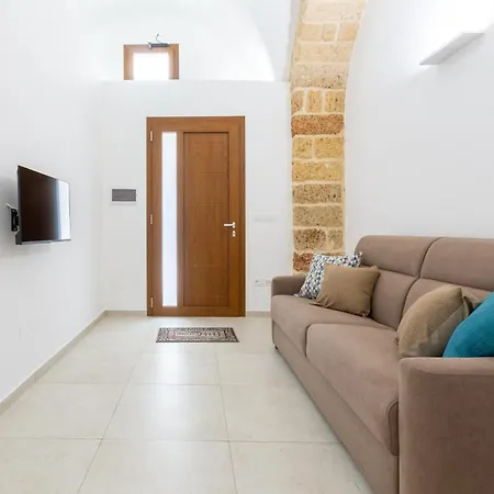 Vico Genova Wifi, Ac, 4 Persone - 10km Gallipoli Holiday home *